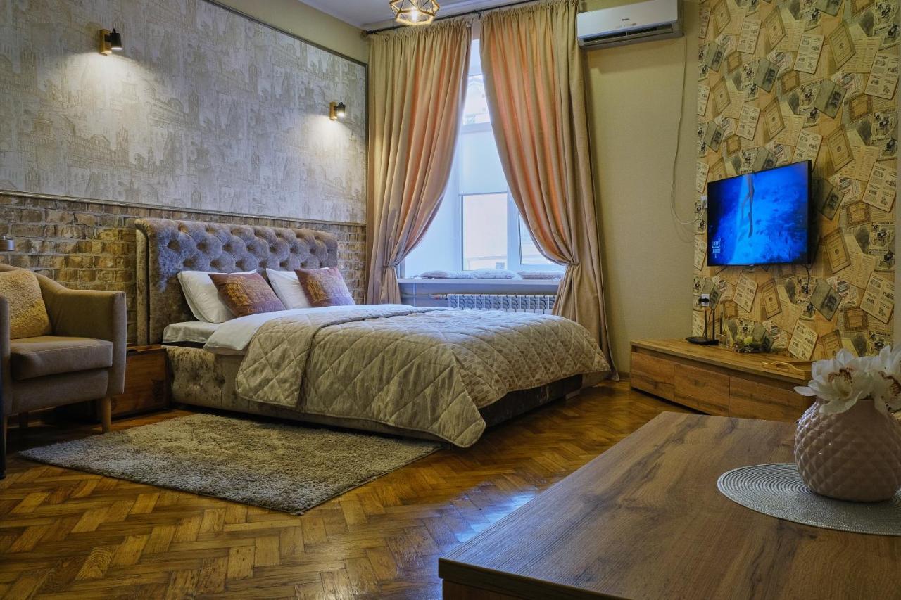 Central Apartments Odesa Exterior photo